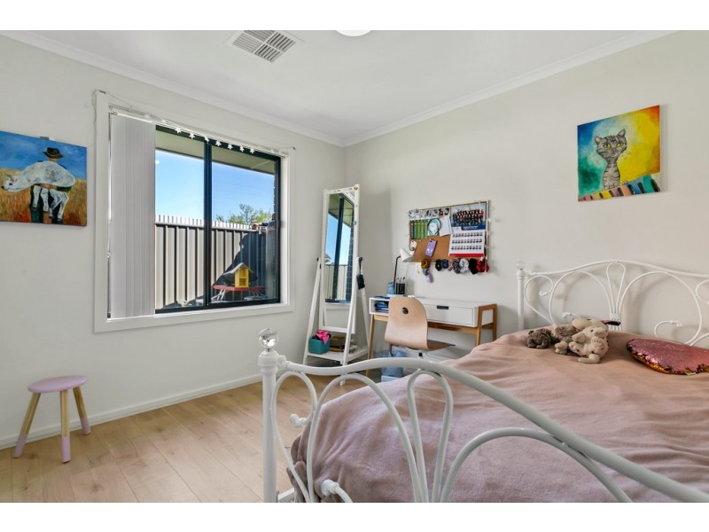 64 Brenton Street, Morphett Vale SA 5162