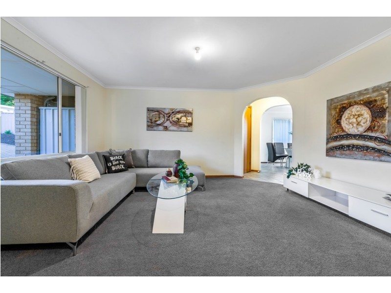 62 Grand Boulevard, Seaford Rise SA 5169