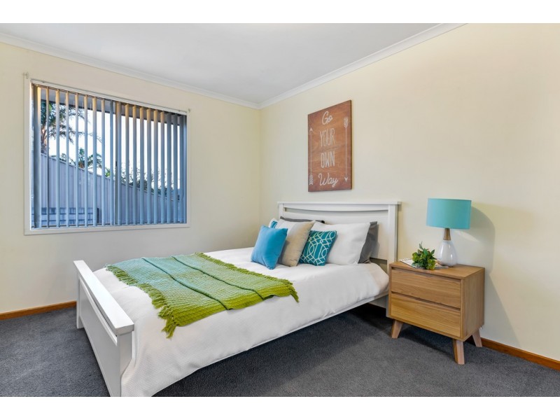 62 Grand Boulevard, Seaford Rise SA 5169