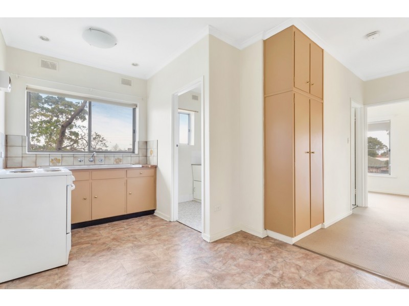 20/8 Montrose Avenue, Seaton SA 5023