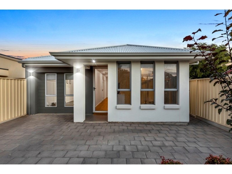 16 Gordon Street, Aldinga Beach SA 5173