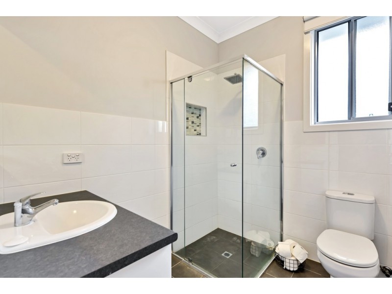 16 Gordon Street, Aldinga Beach SA 5173