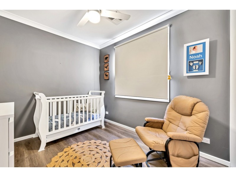 16 Gordon Street, Aldinga Beach SA 5173