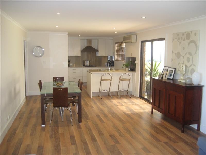25 Magnolia Ave, Happy Valley SA 5159