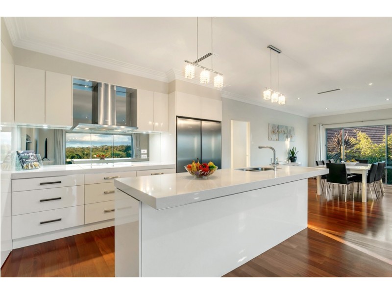 9 Treetop Rise, Chandlers Hill SA 5159