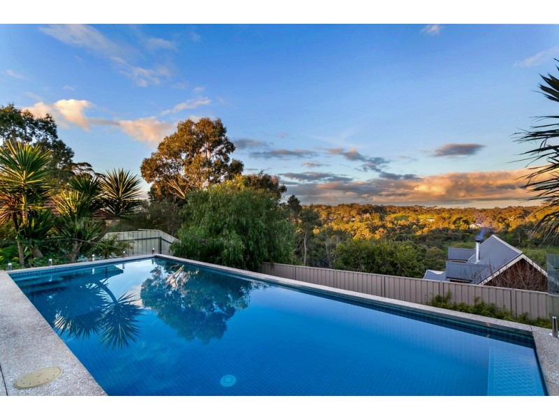 9 Treetop Rise, Chandlers Hill SA 5159
