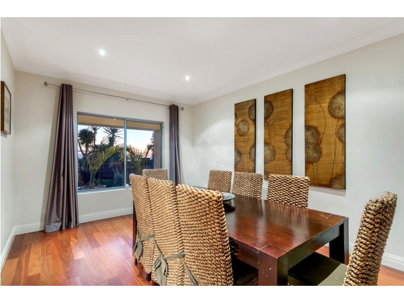 9 Treetop Rise, Chandlers Hill SA 5159