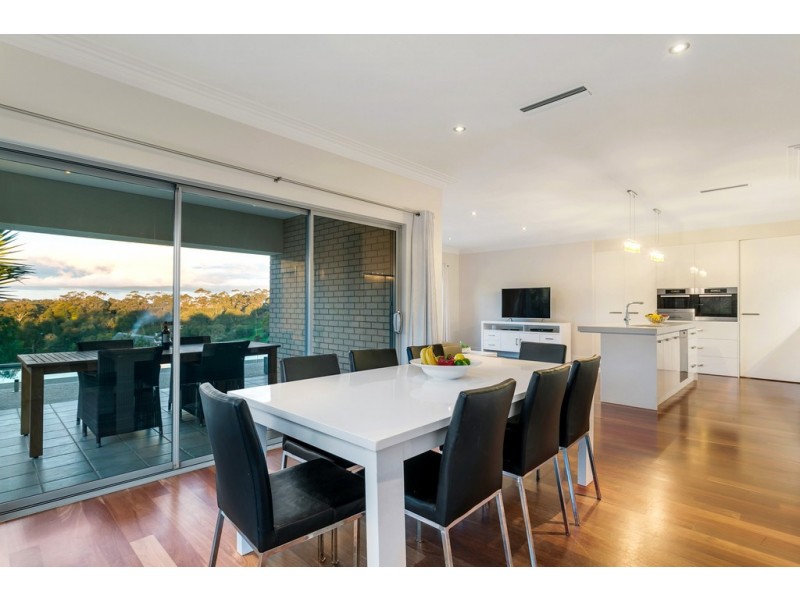 9 Treetop Rise, Chandlers Hill SA 5159