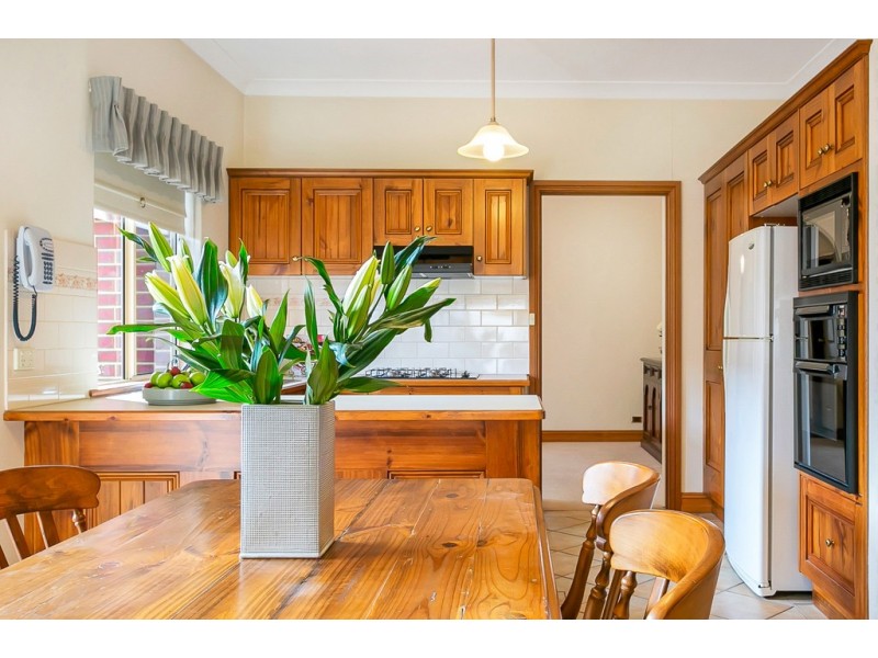 25 Burgundy Way, Glengowrie SA 5044