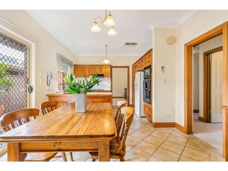 25 Burgundy Way, Glengowrie SA 5044