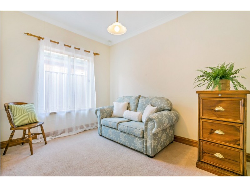 25 Burgundy Way, Glengowrie SA 5044