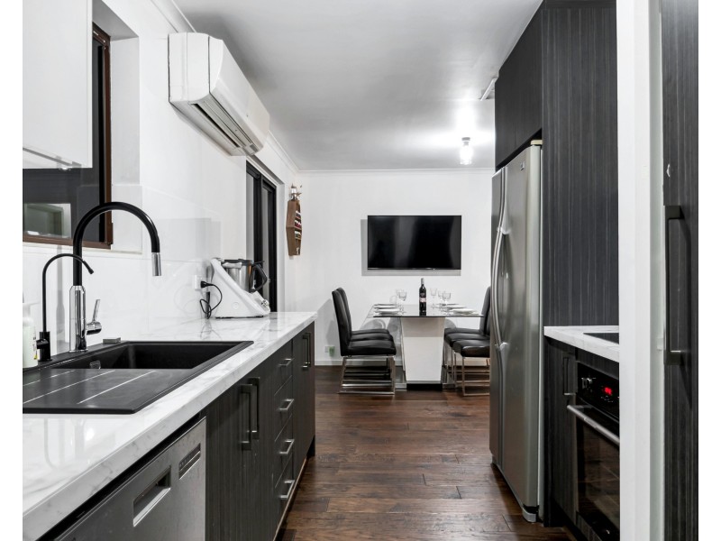 73 Regency Road, Happy Valley SA 5159