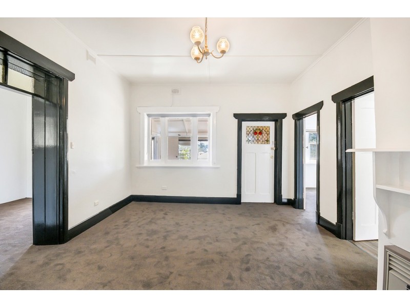 8 Olive Street, Old Reynella SA 5161