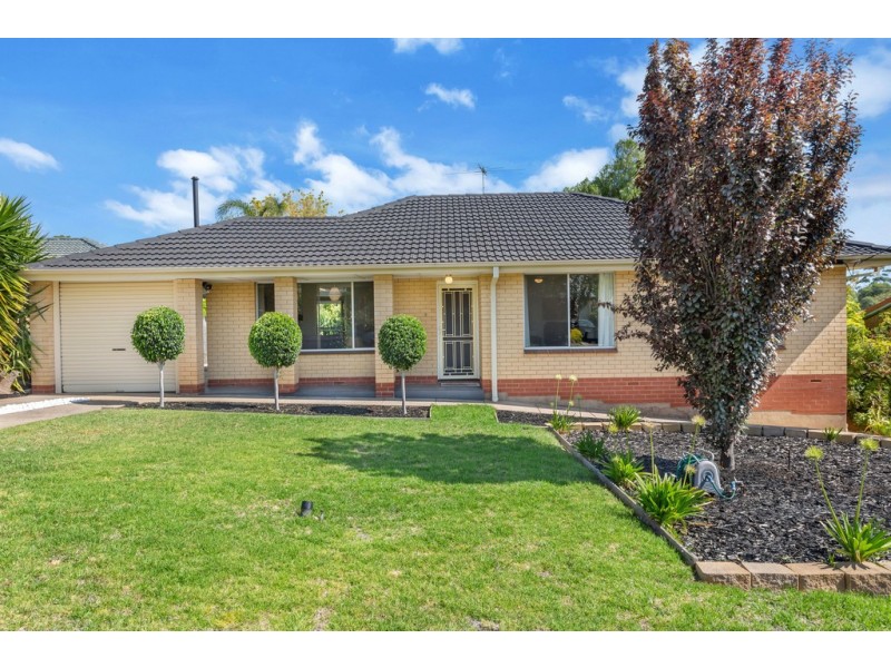 4 Kimberly Way, Happy Valley SA 5159
