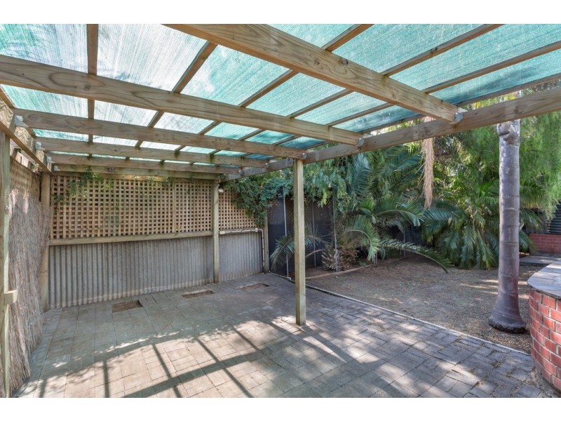 4 Kimberly Way, Happy Valley SA 5159