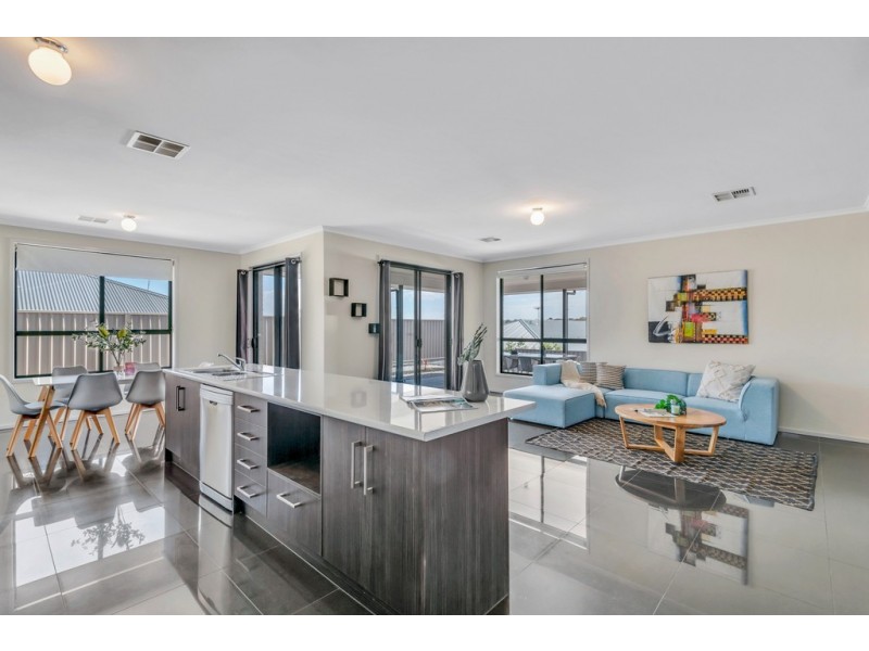 68 Beachport Road, Seaford Rise SA 5169