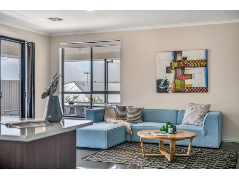 68 Beachport Road, Seaford Rise SA 5169