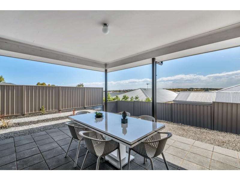 68 Beachport Road, Seaford Rise SA 5169