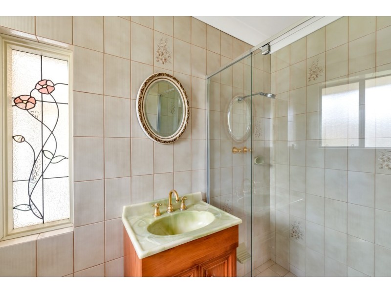 3 Graves Avenue, Reynella East SA 5161