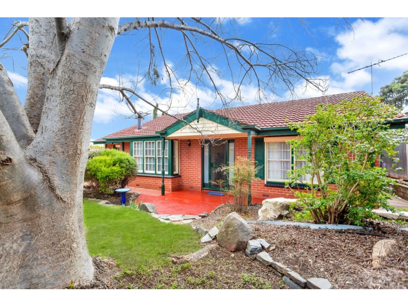 51 Arnold Drive, Hackham SA 5163