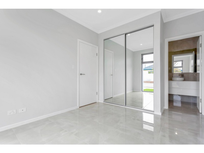 8B Wyatt Street, North Plympton SA 5037