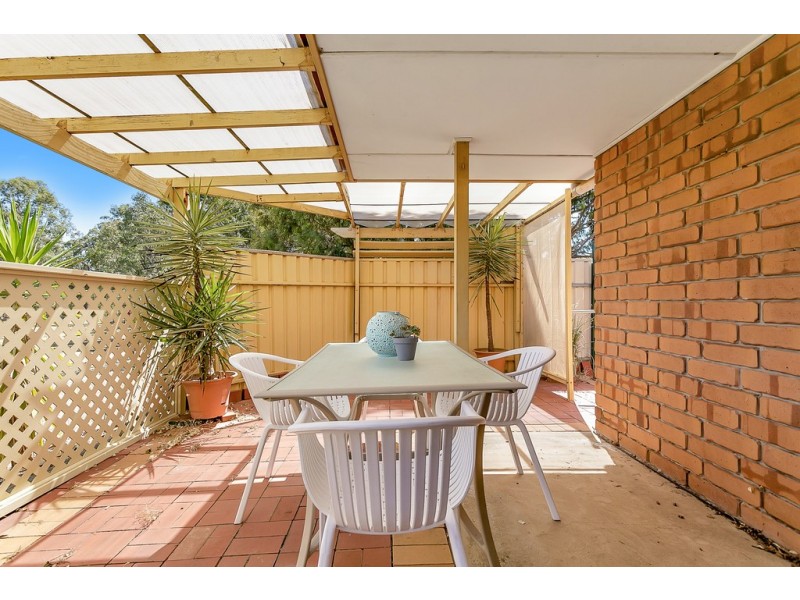 2 Dennis Street, Happy Valley SA 5159