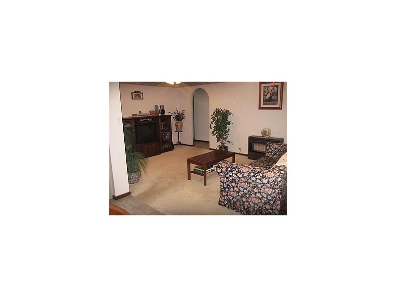 82 Fraser Ave, Happy Valley SA 5159