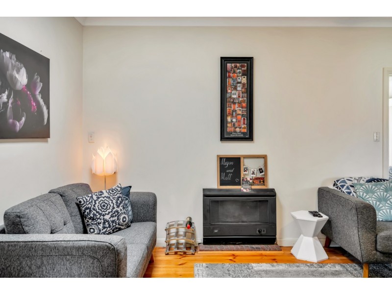 2 Carbnet Place, Seacombe Gardens SA 5047