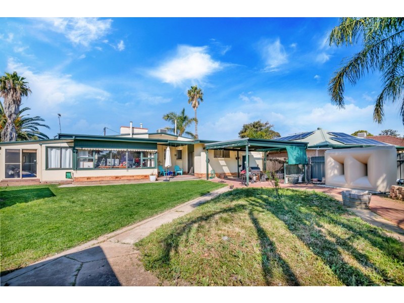 2 Carbnet Place, Seacombe Gardens SA 5047