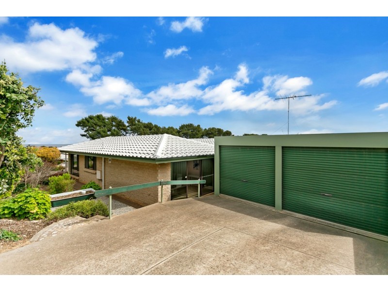 1 Olivier Terrace, Hallett Cove SA 5158
