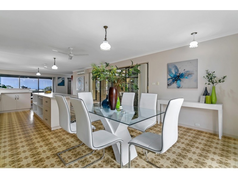 1 Olivier Terrace, Hallett Cove SA 5158