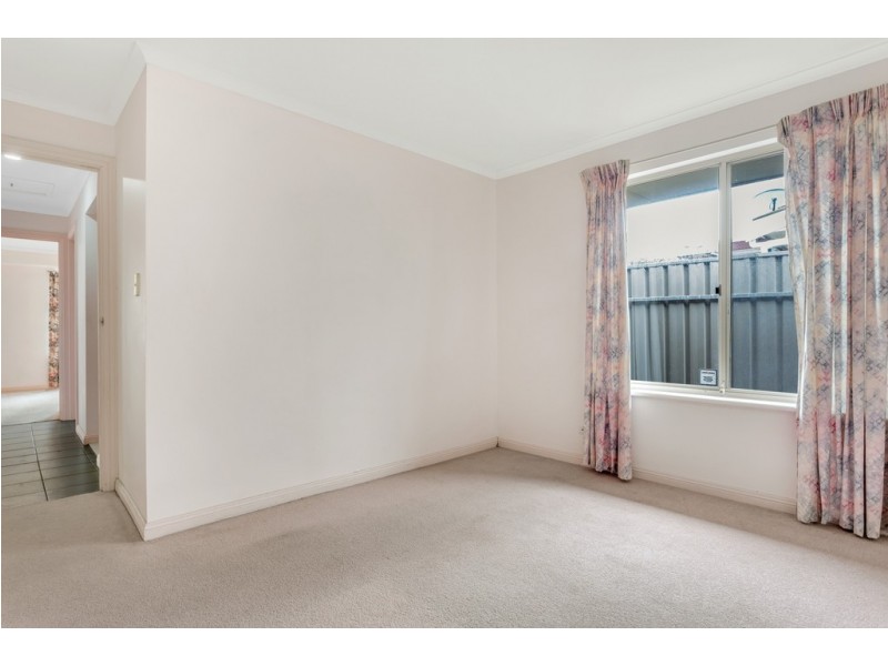 2 Traeger Court, Woodcroft SA 5162