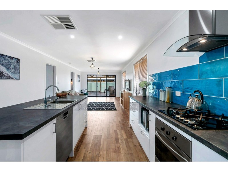 21 Moss Court, Aldinga Beach SA 5173