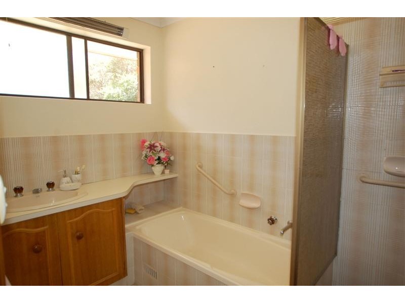 5 Miller Drive, Happy Valley SA 5159