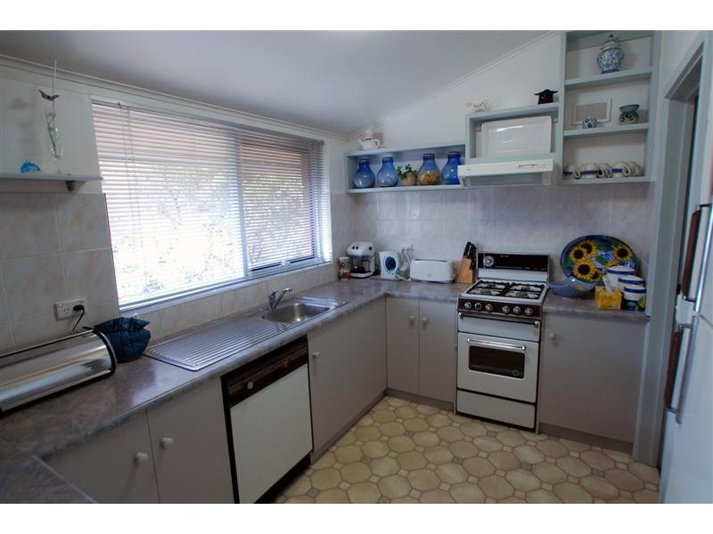 11 Glencoe Road, Reynella East SA 5161