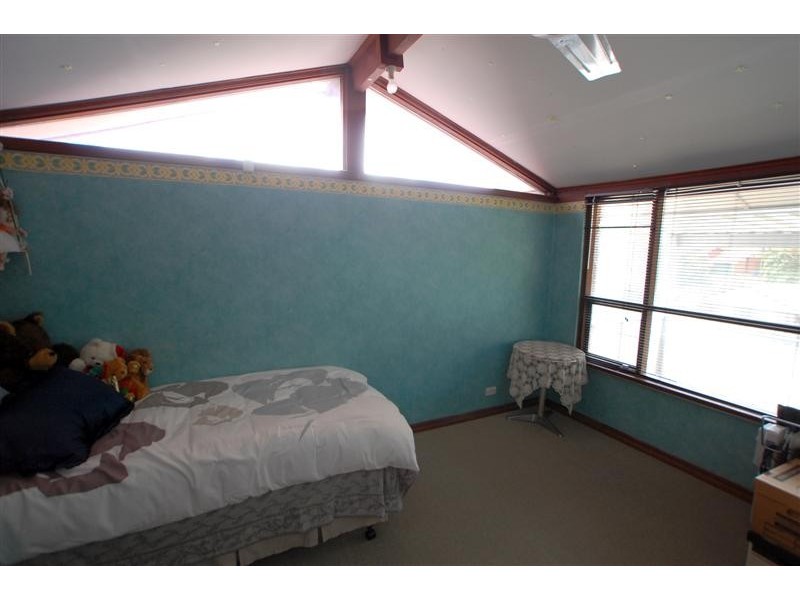 11 Glencoe Road, Reynella East SA 5161