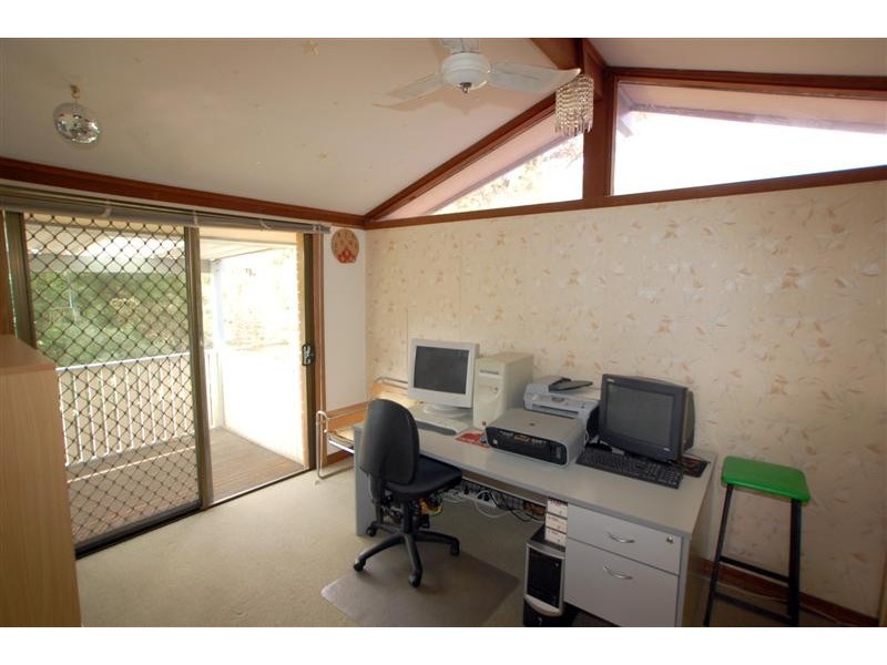 11 Glencoe Road, Reynella East SA 5161