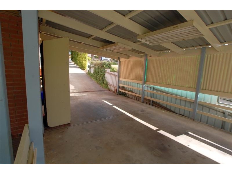 11 Glencoe Road, Reynella East SA 5161