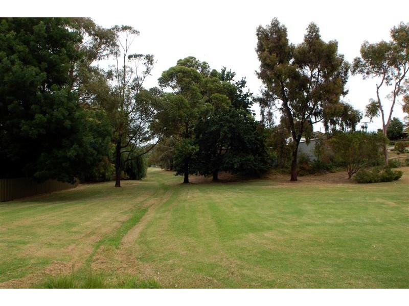 11 Glencoe Road, Reynella East SA 5161