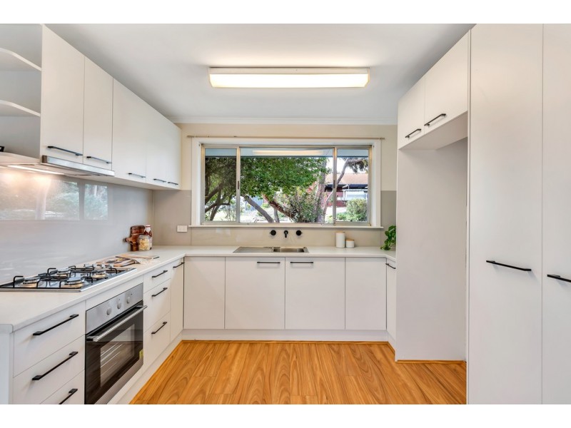 12 Roxanne Street, Happy Valley SA 5159