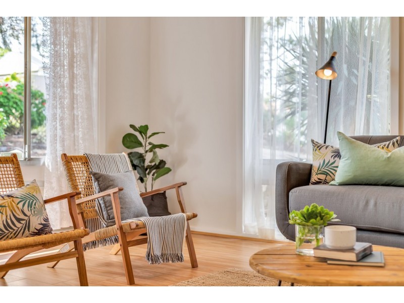 12 Roxanne Street, Happy Valley SA 5159