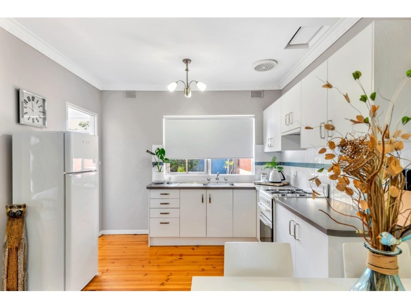 4/3 Walkley Avenue, Warradale SA 5046