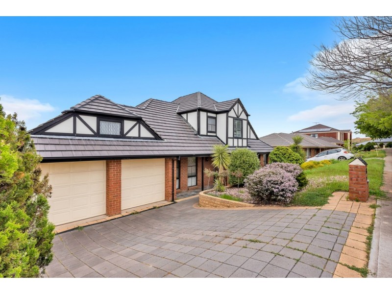 20 Freebairn Drive, Hallett Cove SA 5158