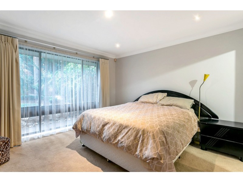 10 Caspian Court, Woodcroft SA 5162