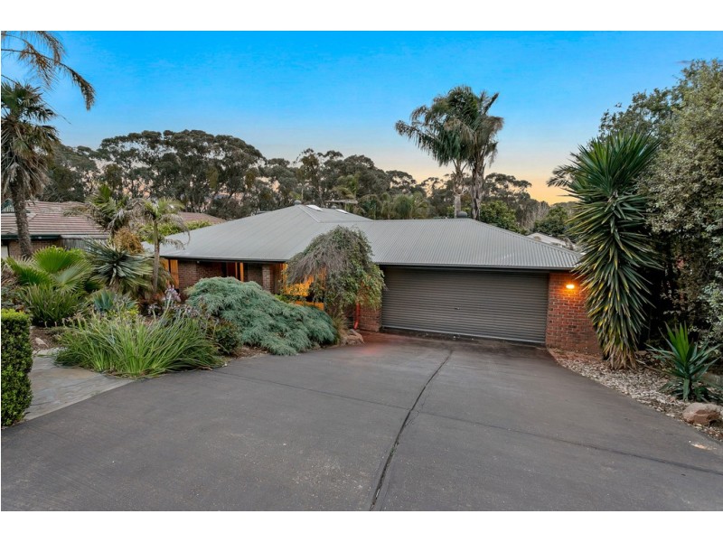 10 Caspian Court, Woodcroft SA 5162