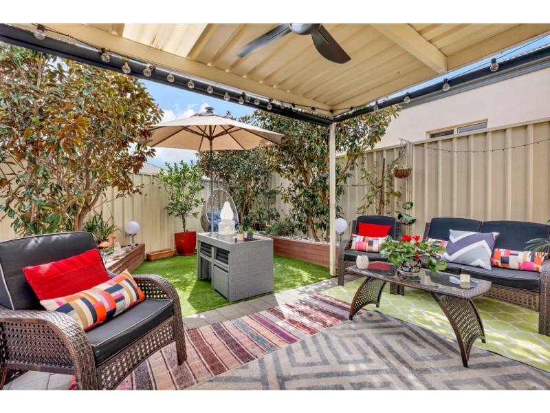 1 Kurrajong Place, Seacombe Gardens SA 5047