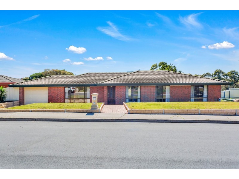 1 Julia Crescent, Woodcroft SA 5162