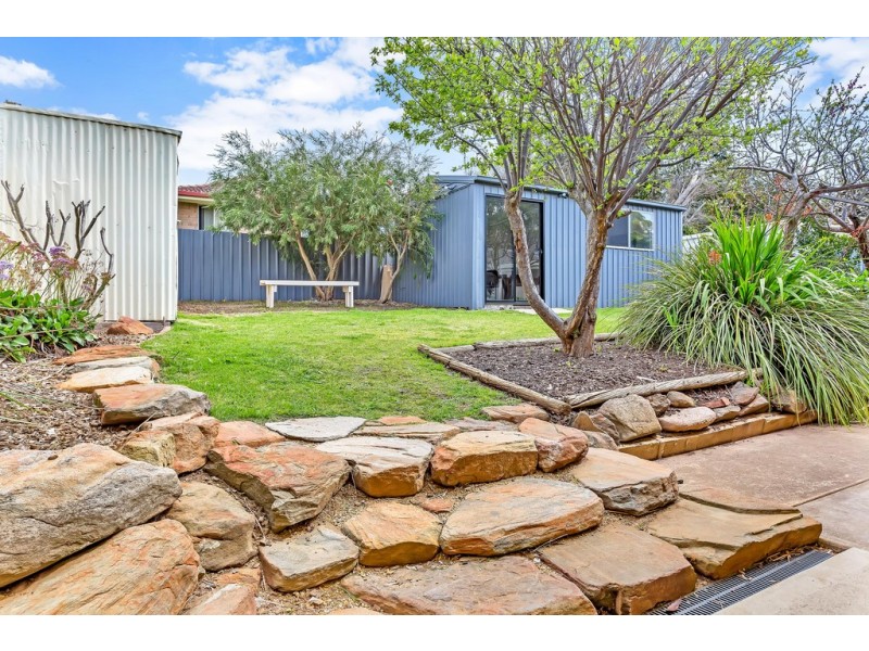 31 Nash Crescent, Morphett Vale SA 5162