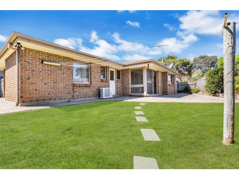 17 Panorama Drive, Aberfoyle Park SA 5159