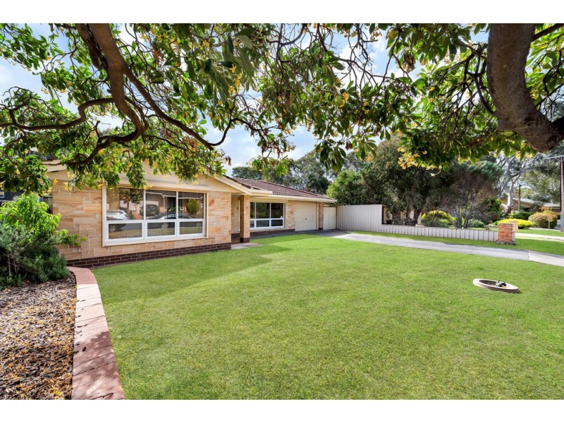 3 Creighton Avenue, Morphett Vale SA 5162